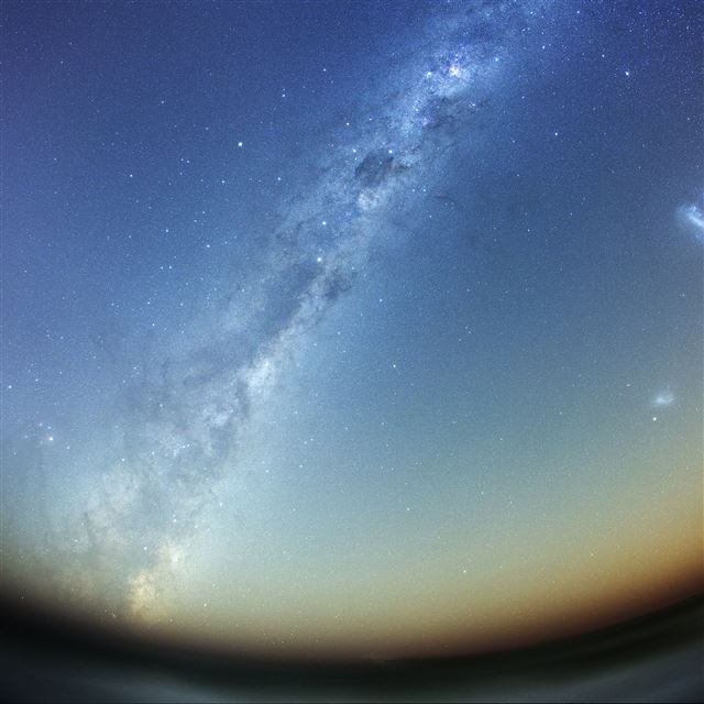 2048x2048 Milky Way galaxy - sky iPad Air Wallpaper