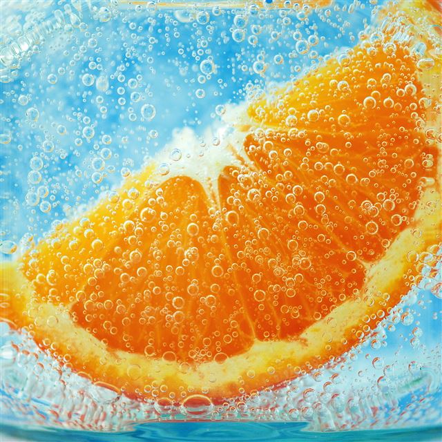 2048x2048 Orange under Water -  iPad Air Wallpaper