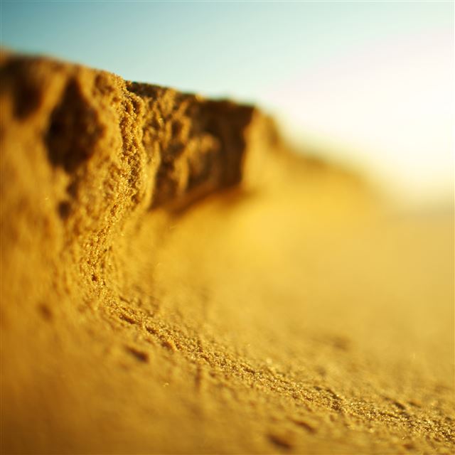 2048x2048 Golden Wave -  iPad Wallpaper