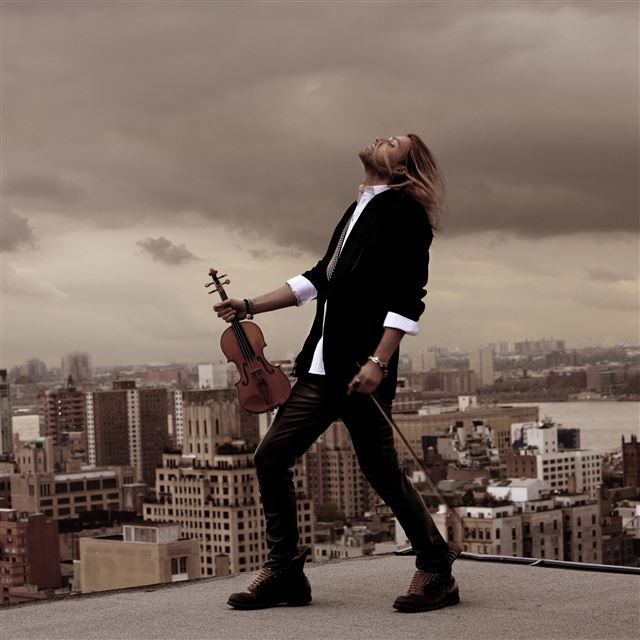 2048x2048 David Garrett Violin -  iPad Air Wallpaper