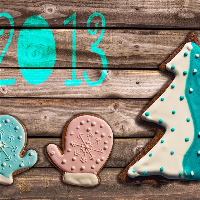 2048x2048 Gingerbread Ornaments - figure iPad Air Wallpaper