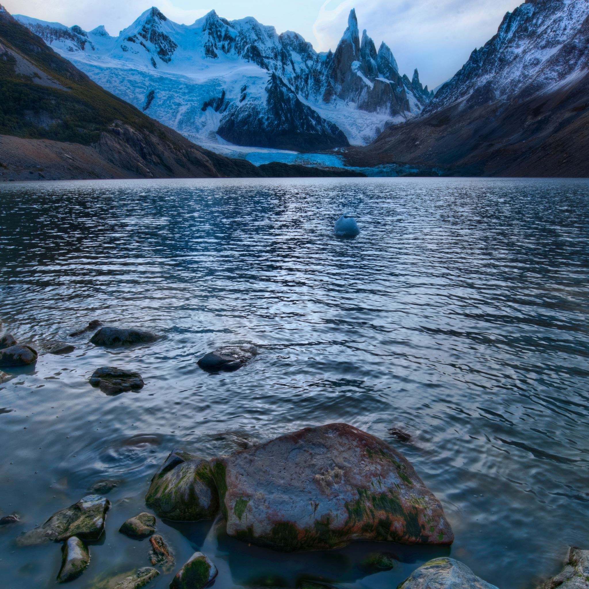 Cold Mountain Lake In Argentina iPad Air wallpaper 