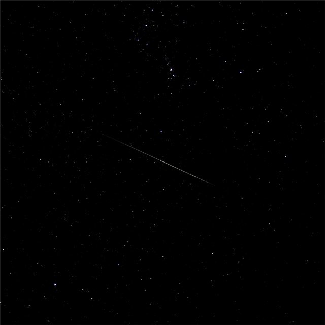 2048x2048 dark starry sky stars 4k -  iPad Air Wallpaper