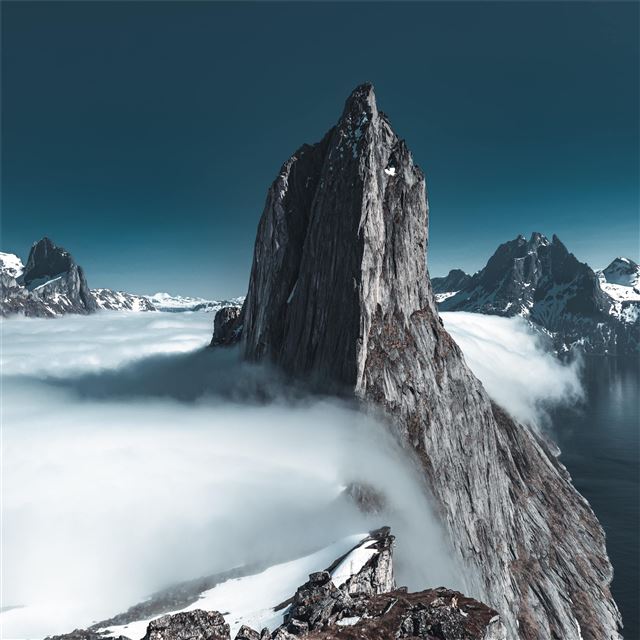 2048x2048 sea of clouds mountains 4k 5k - 4k iPad Air Wallpaper