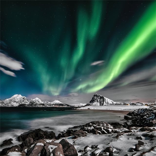2048x2048 nothern lights time lapse 5k - northern lights iPad Air Wallpaper
