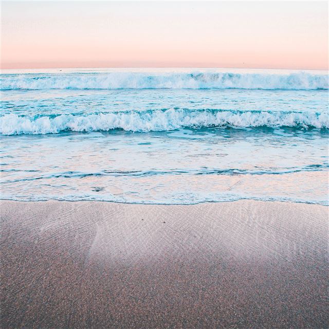 2732x2732 peaceful calm waves 5k - 4k iPad Pro Wallpaper