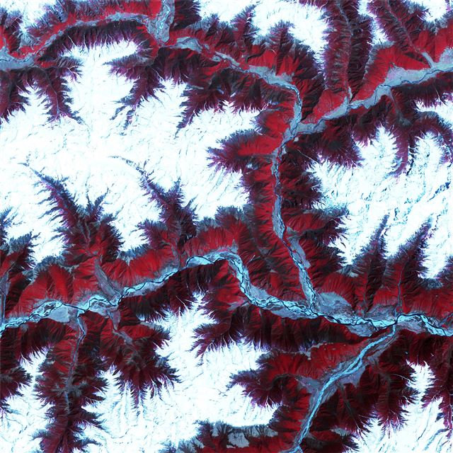2732x2732 snow capped peaks and ridges himalyan mountains 8k - mountains iPad Pro Wallpaper