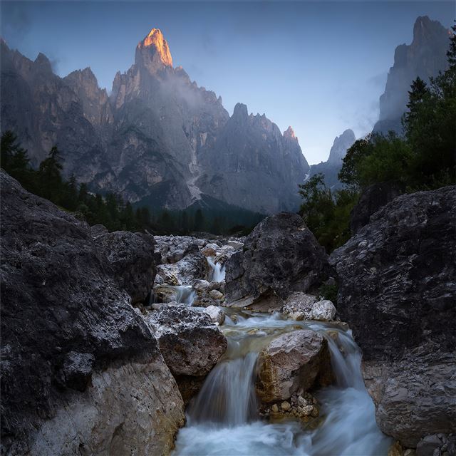 2732x2732 rock mountains water flow -  iPad Pro Wallpaper