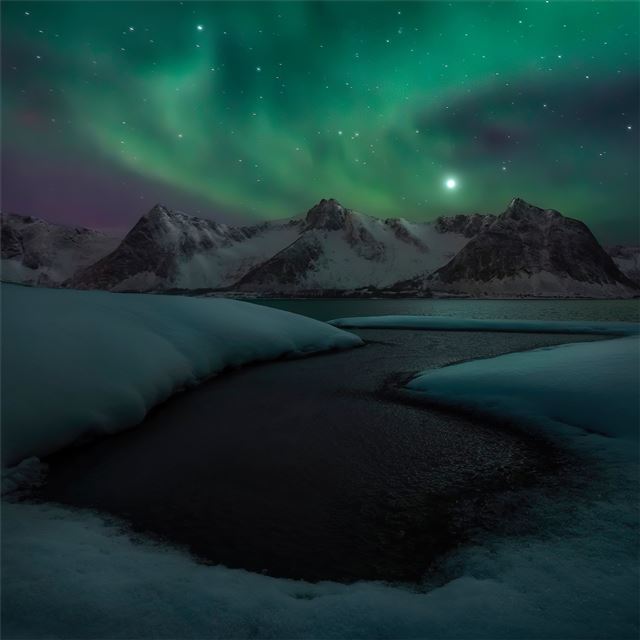 2732x2732 sea wall arctic 4k -  iPad Pro Wallpaper