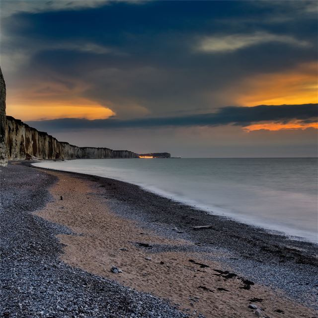 2732x2732 cliff beach 5k - ocean iPad Pro Wallpaper
