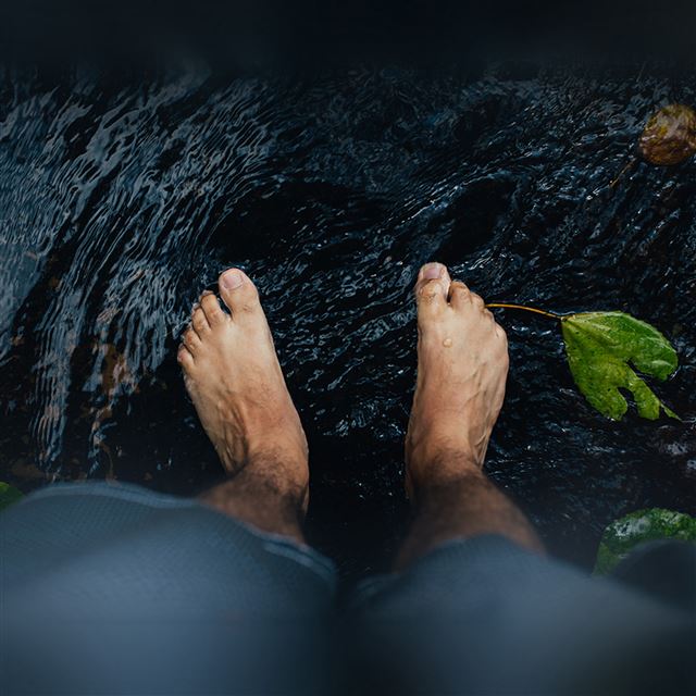 2732x2732 Water Foot Cold Dark River - dark (black) iPad Pro Wallpaper