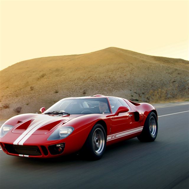 2732x2732 Ford Gt40 MKI Superformance 2007 Red Sports Car -  iPad Pro Wallpaper