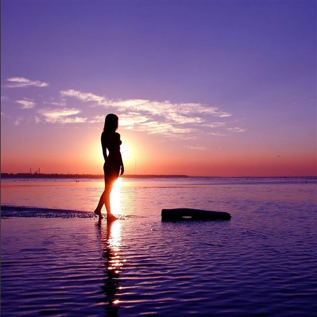 2732x2732 Sea girl sunrise -  iPad Pro Wallpaper