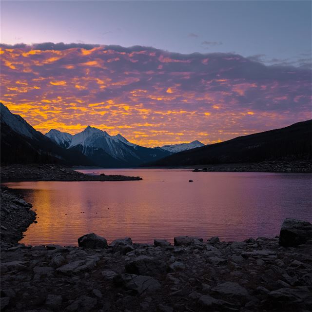 2732x2732 mountains reflection in water body 5k - 4k iPad Pro Wallpaper