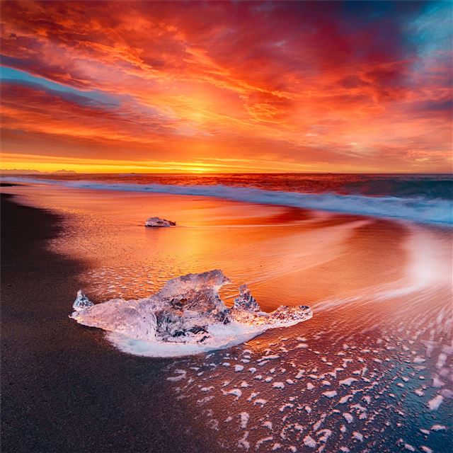 2732x2732 waves ocean long exposure 4k -  iPad Pro Wallpaper