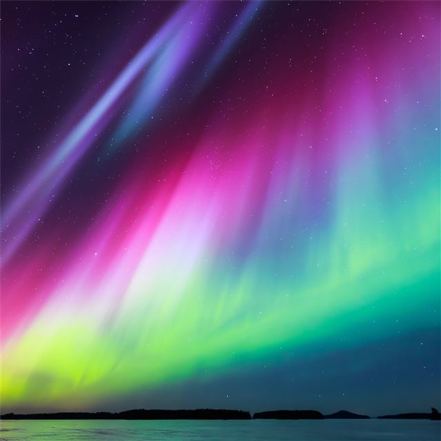 1024x1024 aurora borealis beautiful 4k - sky iPad Wallpaper
