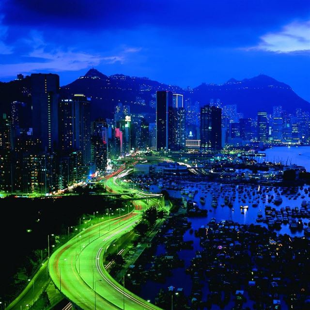 13 Wallpapers In traffic Wallpapers For iPad