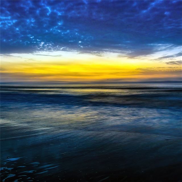 2732x2732 sunrise garden city beach south carolina 8k - ocean iPad Wallpaper