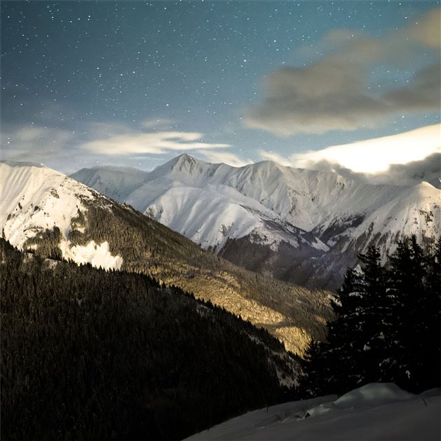 2732x2732 snow upon mountains 4k - nature iPad Wallpaper