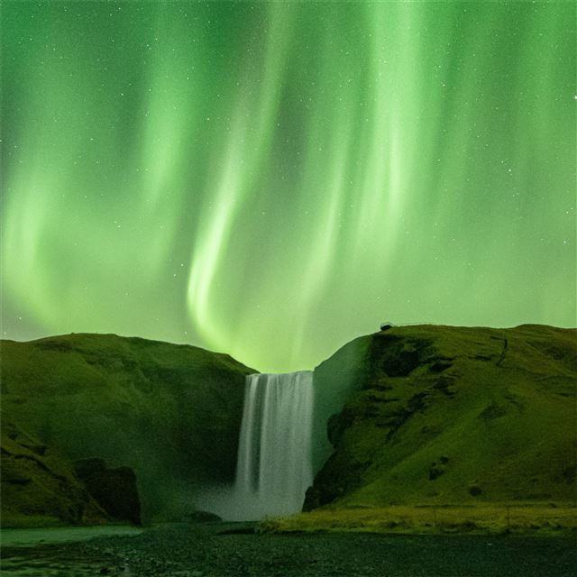 2732x2732 aurora borealis skogafoss 5k -  iPad Wallpaper