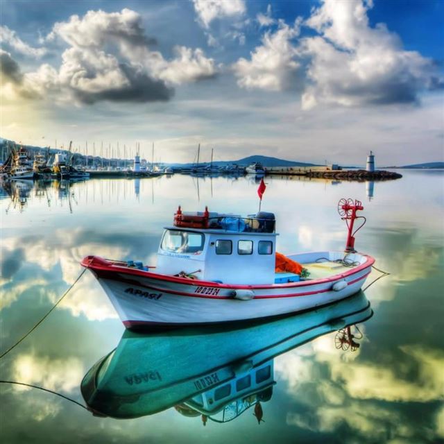 4 Wallpapers In Marina Wallpapers For iPad