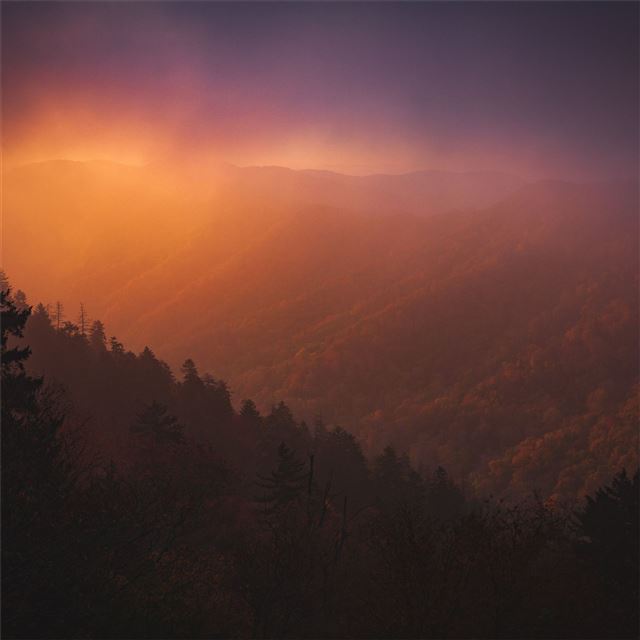 1024x1024 dawn overy smoky mountains 4k - mountains iPad Wallpaper