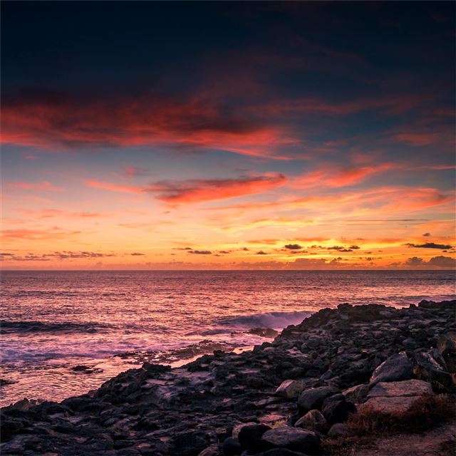 1024x1024 scenic view of beach in evening - evening iPad Wallpaper