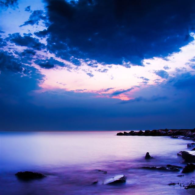 1024x1024 Purple Sea - cyan iPad Wallpaper