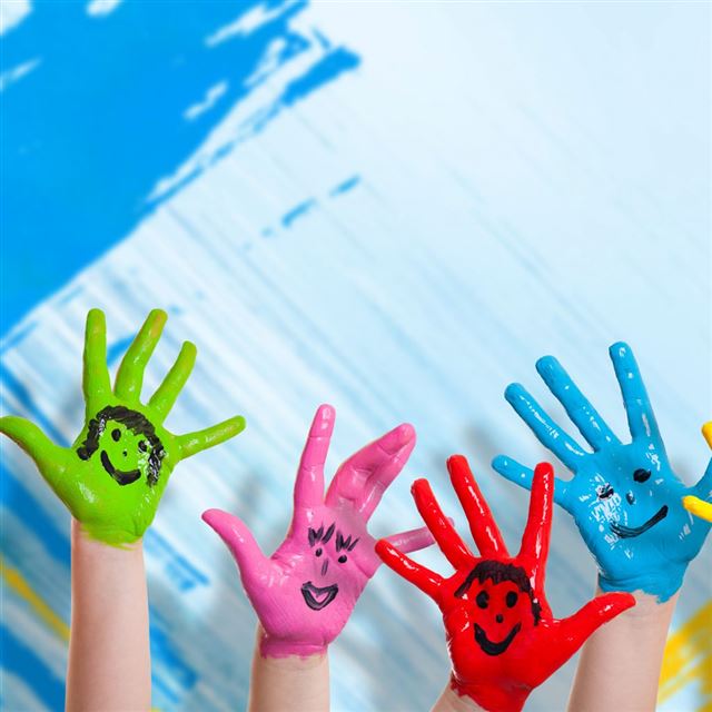 1024x1024 Happy Hands - paint iPad Wallpaper