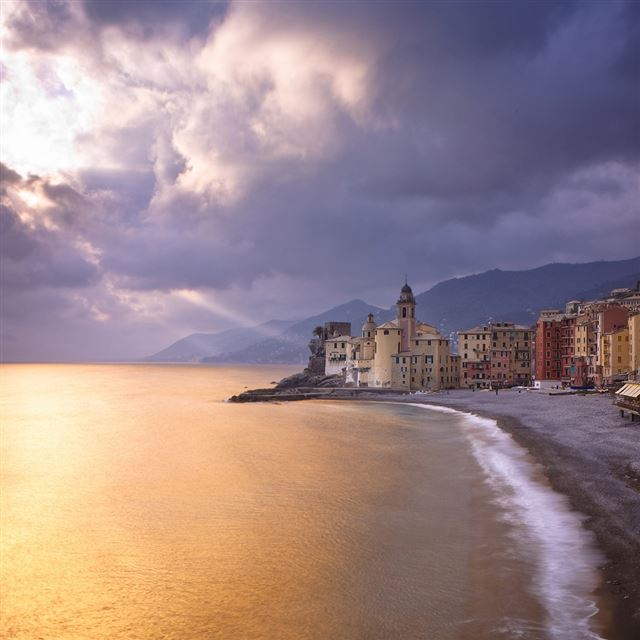 1024x1024 Town by the sea - town iPad Wallpaper