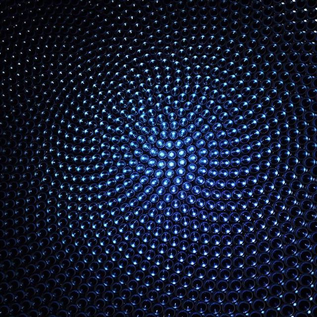 1024x1024 Spheres - circle iPad Wallpaper