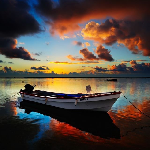 1024x1024 Sunrise Hdr - ship iPad Wallpaper