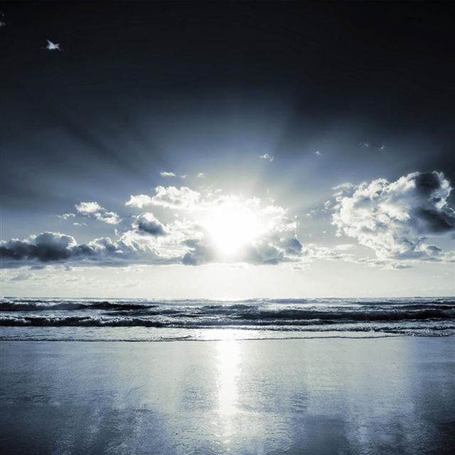 1024x1024 Sunny Beach - cyan iPad Wallpaper
