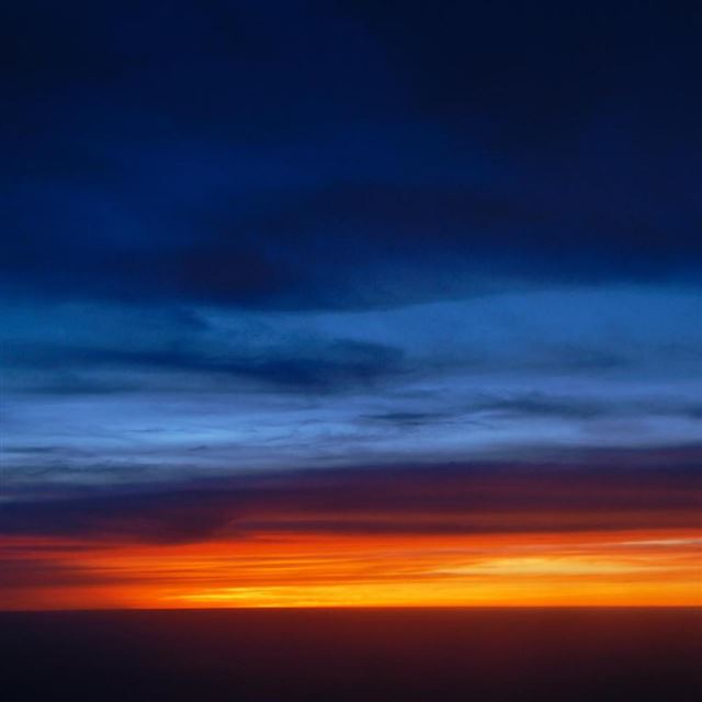 1024x1024 Colorful Sky - orange iPad Wallpaper