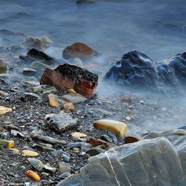 1024x1024 Rocks And Fog - water iPad Wallpaper