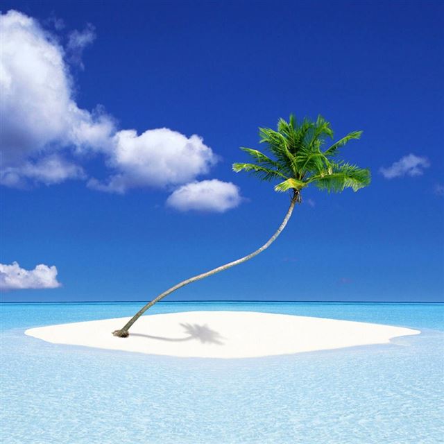 1024x1024 Beautiful Beach - green iPad Wallpaper