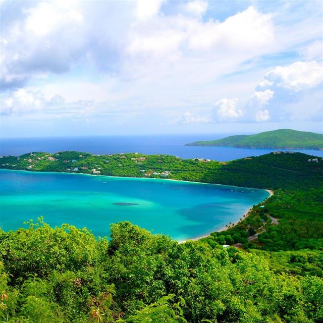 1024x1024 Green Scenery - ocean iPad Wallpaper