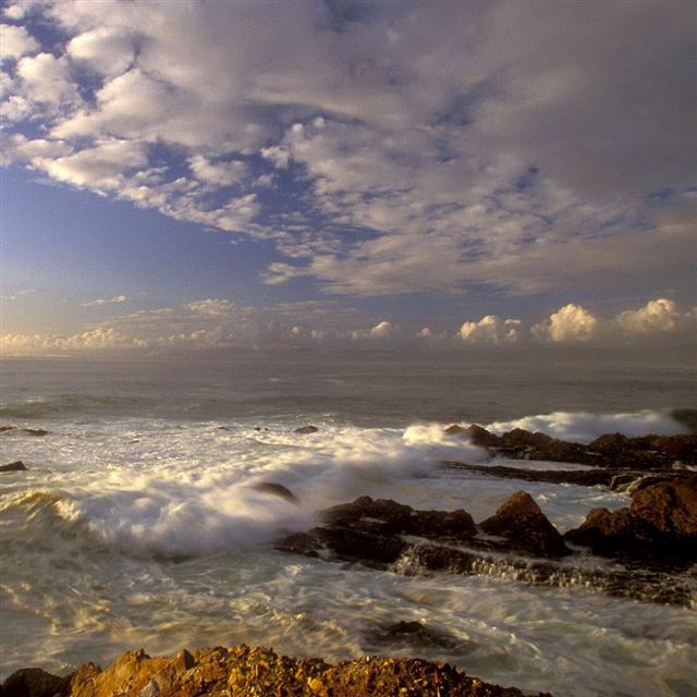1024x1024 Cloudy Sky - ocean iPad Wallpaper