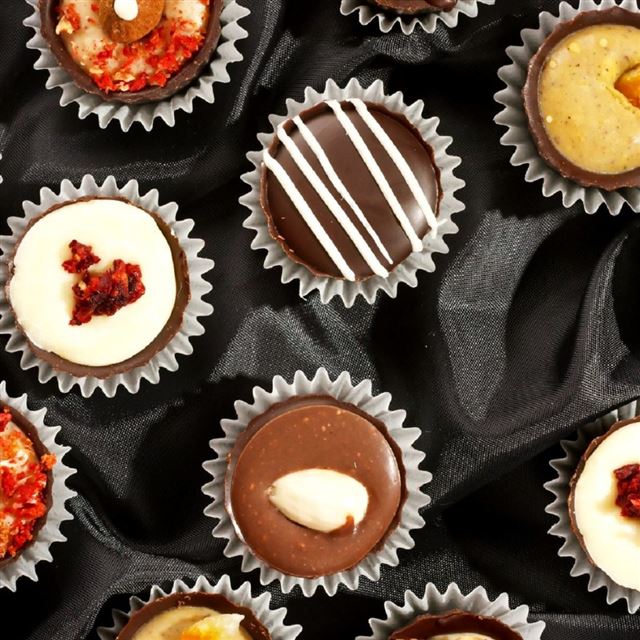 1024x1024 Candy Different Sweet Chocolate - sweet iPad Wallpaper
