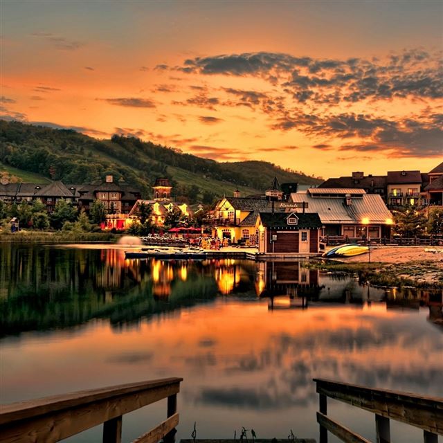 1024x1024 Beautiful Sunset Over The Lake - town iPad Wallpaper