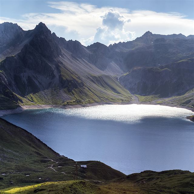 1024x1024 Lunersee Austria Nature - green iPad Wallpaper