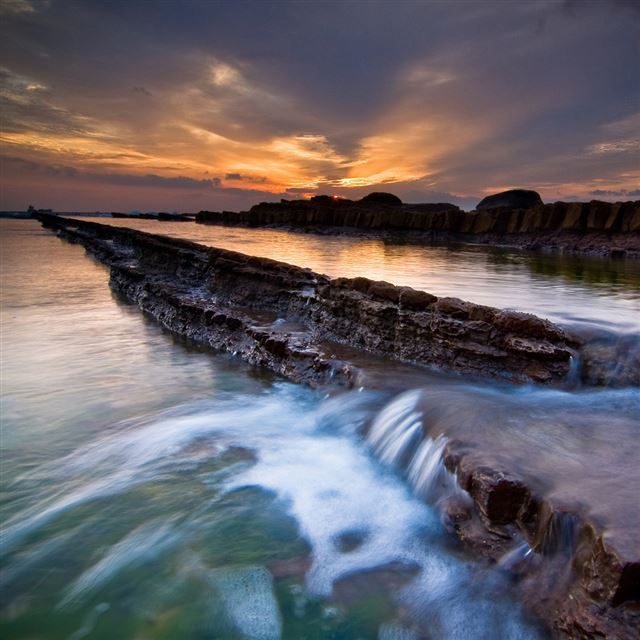 1024x1024 Taiwan sunrise - taiwan iPad Wallpaper