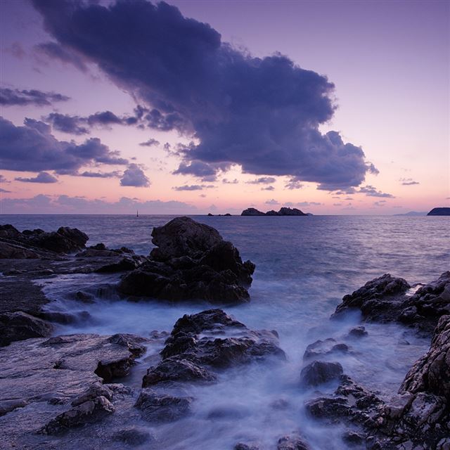1024x1024 Sea Reef - scenery iPad Wallpaper