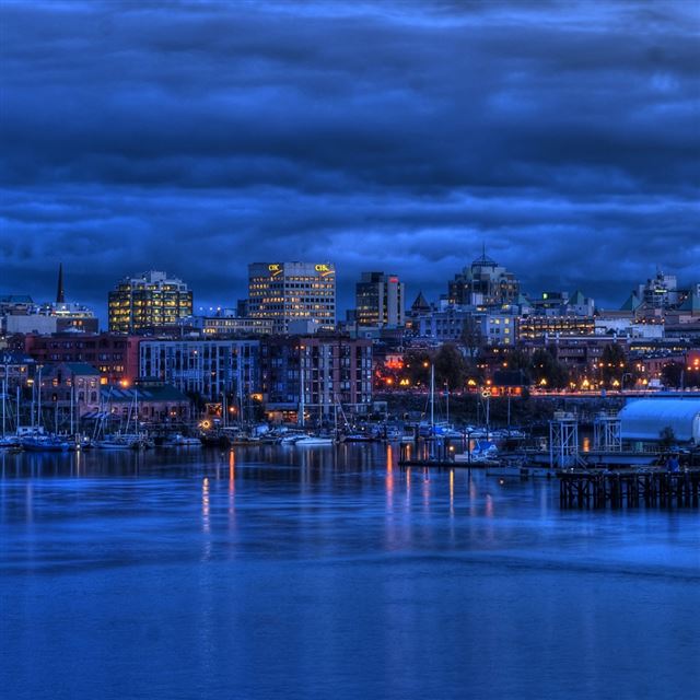 1024x1024 Victoria - city iPad Wallpaper