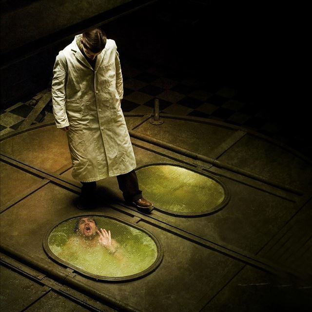 1024x1024 Trapped - green iPad Wallpaper