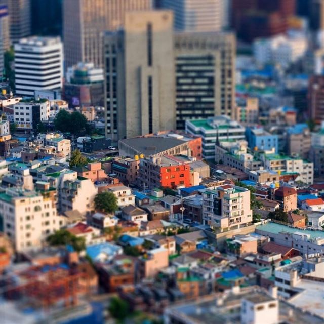 1024x1024 City Buildings - house iPad Wallpaper