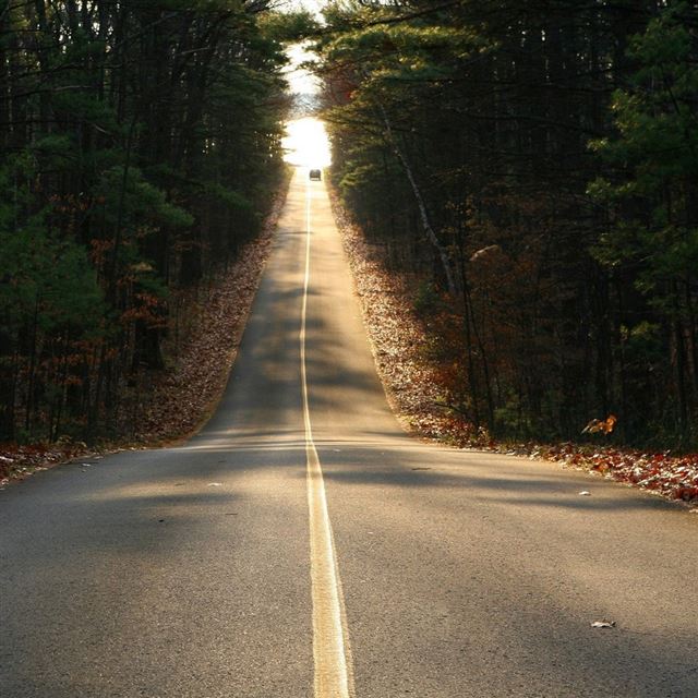 1024x1024 Road to the Beach - road iPad Wallpaper