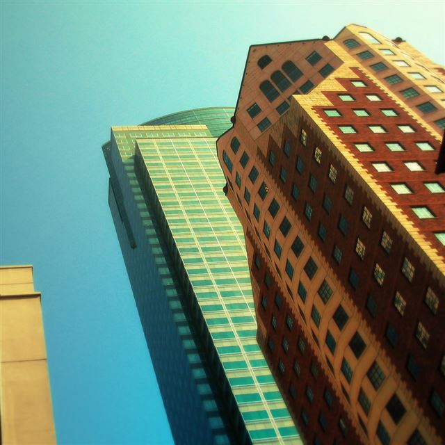 1024x1024 Cityscape wall - yellow iPad Wallpaper