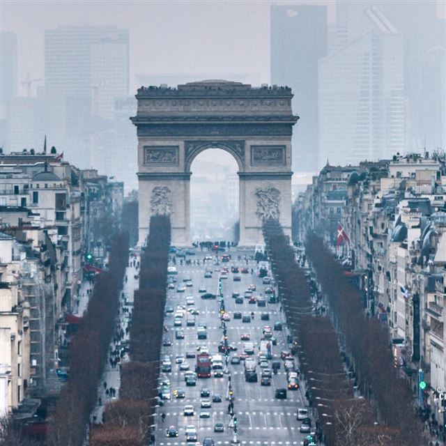 1024x1024 Arc De Triomphe - street iPad Wallpaper