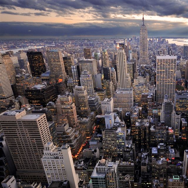 1024x1024 Wide City Scape -  iPad Wallpaper